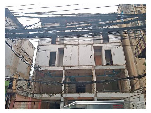 ขายอาคารพาณิชย์ เหมาะทำโฮสเทล (AOL-F82-2108004554)