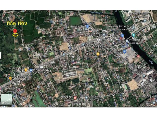 .ที่ดินเปล่า ถมแล้ว ติดถนน2ด้าน ใกล้ถนนเพรชเกษม เหมาะปลูกบ้าน