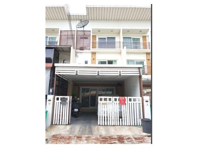 ST8ขายทาวเฮ้าท์ ศุภาลัย วิลล์ พหลโยธิน 52 เนื้อที่ 22ตรว 3 ห้องนอน 3 ห้องน้ำ  จอดรถ 2คัน