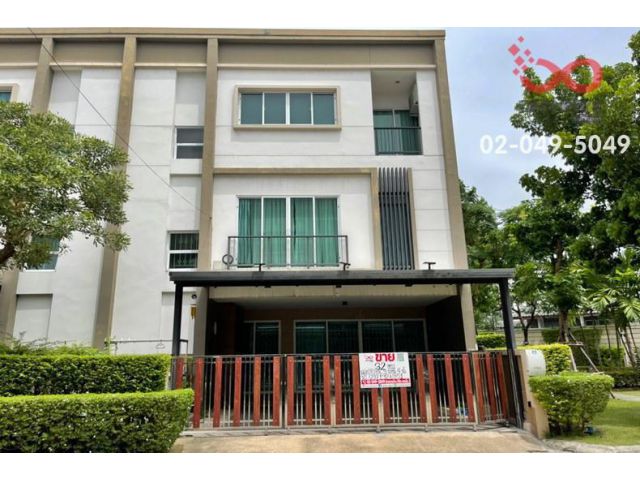 ขายทาวน์เฮ้าส์ 3 ชั้น ลุมพินี ทาวน์ เพลส สุขุมวิท 62 หลังมุม ติดสวนหย่อม