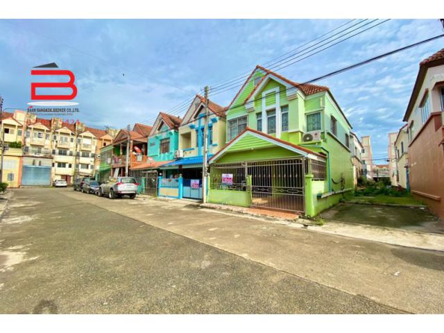 ทาวน์เฮาส์ 2 ชั้น หลังมุม โครงการ คลองหลวงเมืองใหม่ เนื้อที่ 21 ตรว. อ.คลองหลวง จ.ปทุมธานี