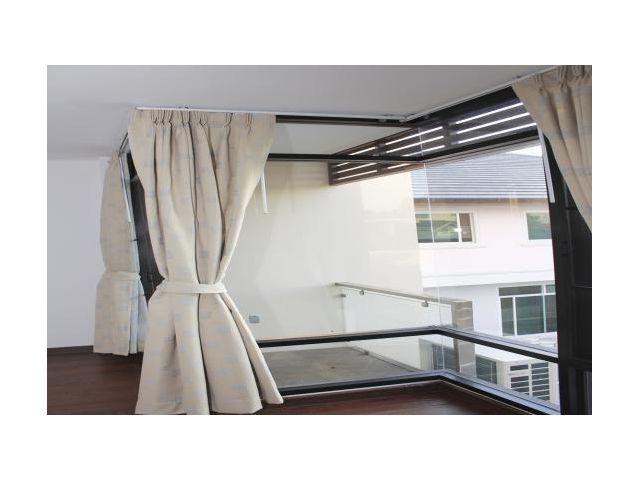 ให้เช่าทาวน์โฮม 3 ชั้น ซอยอารีย์สัมพันธ์