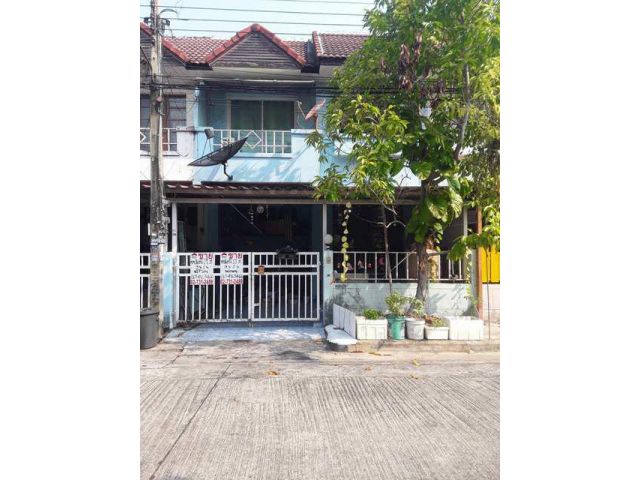 ทาวน์เฮ้าส์ 2 ชั้น 21 ตรว. ม.แสงธรรม ถ.สุขาภิบาล5