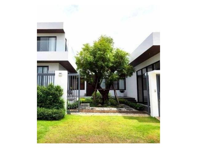 R7 บ้านสวยสร้างใหม่สไตล์โมเดิร์นทันสมัย