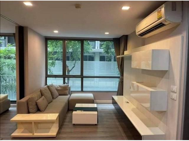 ขายด่วนต่ำราคาประเมิน The Room Sukhumvit 40
