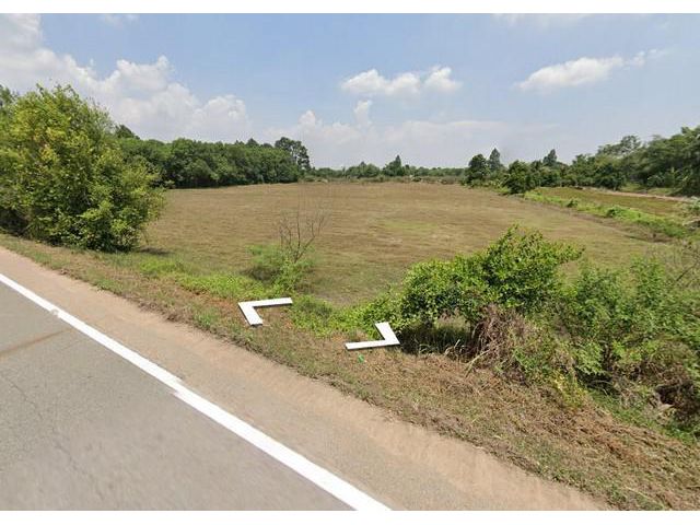 ขายที่ดินแปลงยาว 8 ไร่ ราคาถูกติดถนนเส้น 3013 ใกล้แยกวังเย็น จ. ฉะเชิงเทรา