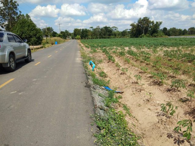 ที่ดินแบ่งขายพนมสารคาม 70 ตรว. ใกล้ถ. เส้น 3017 - 400 เมตร จ. ฉะเชิงเทรา
