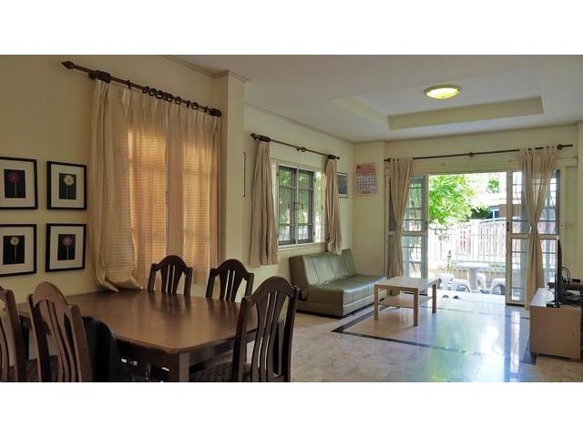 ให้เช่าบ้านเดี่ยว 2ชั้น ถนนรามคำแหง190 มีนบุรี