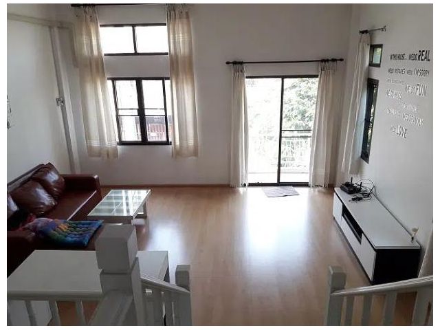ให้เช่าทาวน์โฮม 3 ชั้น  บ้านกลางเมือง นาคนิวาส 4