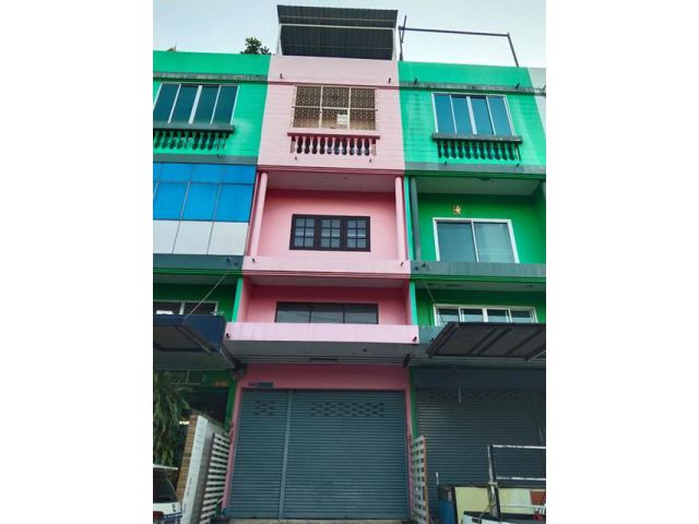 ให้เช่า อ.พาณิชย์3.5 ดาดฟ้า รามอินทรา115-121