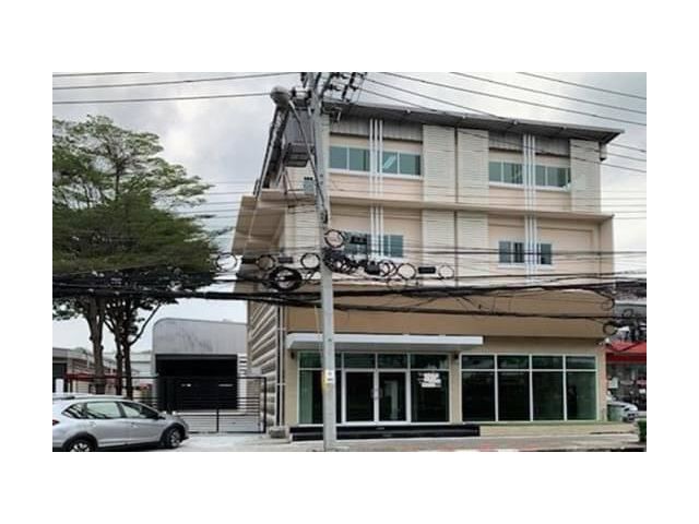 ให้เช่าอาคาร 3 ชั้น 2 คูหา 1000 ตรม.ย่านพัฒนาการ