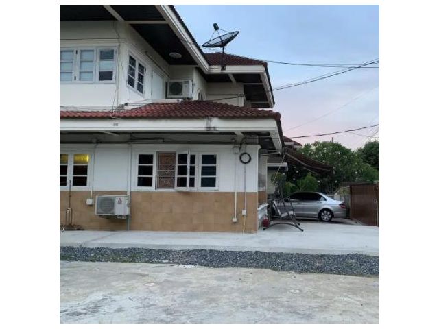 ขายบ้านเดี่ยว 2 ชั้น  ซอยลาซาล 32 ย่านลาซาล แบริ่ง