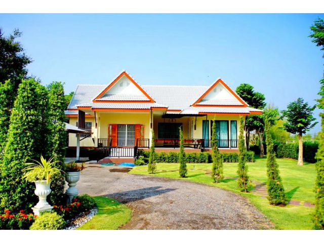 ขาย/เช่า บ้านในอำเภอสันป่าตอง จาก 3.5 กม. จากตัวอำเภอสันป่าตอง