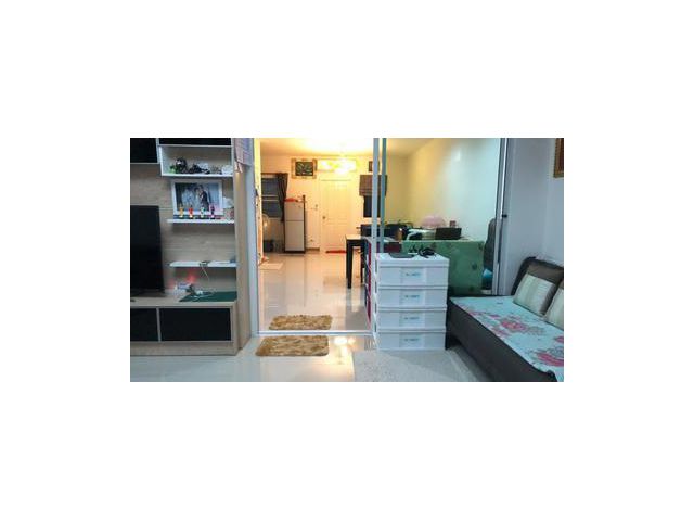 ทาวน์เฮ้าส์ ประชาธิปัตย์  ธัญบุรี  ปทุมธานี