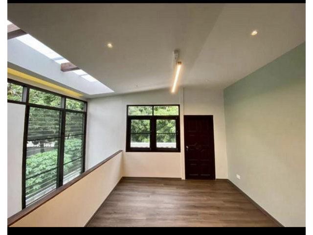 ให้เช่าบ้านซอยศูนย์วิจัย6 ใกล้โรงพยาบาลกรุงเทพ