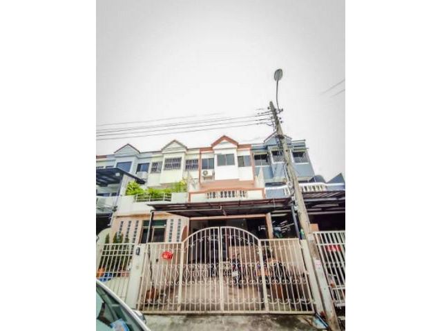 ให้เช่าทาวน์เฮ้าส์ โฮมออฟฟิศ ลาดพร้าว 71
