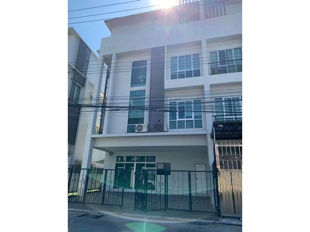 โฮมออฟฟิศขาย The Park ลาดพร้าววังหิน76