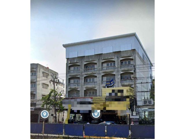 อาคารพาณิชย์ Showroom ติดถนนศรีนครินทร์ พร้อมโกดัง