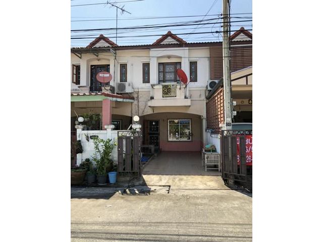 ขายทาวน์เฮาส์ 2 ชั้นหมู่บ้านเค.ซี.6พระยาสุเรนทร์45