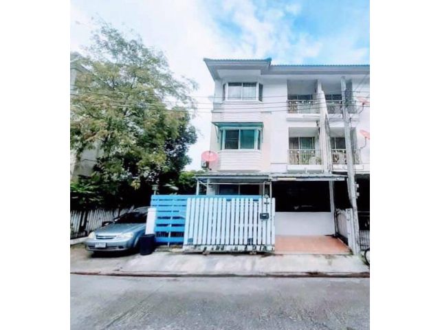 MT20ให้เช่าทาวน์โฮม ศุภาลัยวิลล์ ศรีนครินทร์ ซอยคลองหนองบัว ย่านลาซาล ใกล้ถนนศรีนครินทร์ ใกล้ห้างเซ็นทรัลบางนา 23ตรว 140