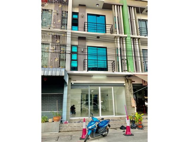 ให้เช่าอาคาร 3 ชั้น ตลาด AC สายไหม