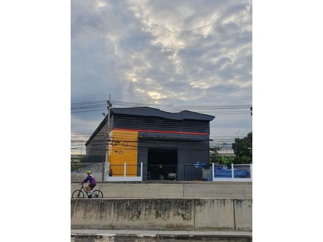 ให้เช่าโกดังพร้อมออฟฟิศ ถนนสุขาภิบาล5 วัชรพล