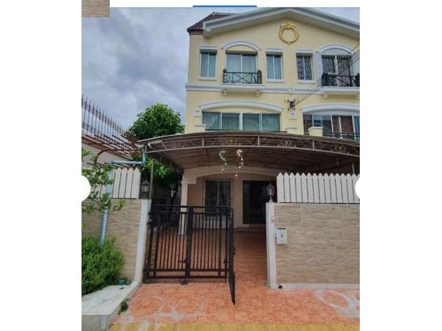 ให้เช่าทาวน์โฮม3ชั้น บ้านกลางเมืองศรีนครินทร์ 24