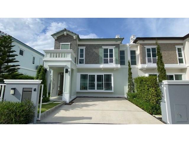 ให้เช่าบ้านแฝด 2 ชั้น หมู่บ้าน anya บางนา