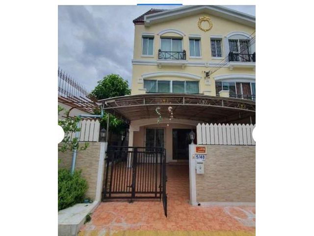 ทาวน์โฮม 3 ชั้น บ้านกลางเมืองศรีนครินทร์ 24