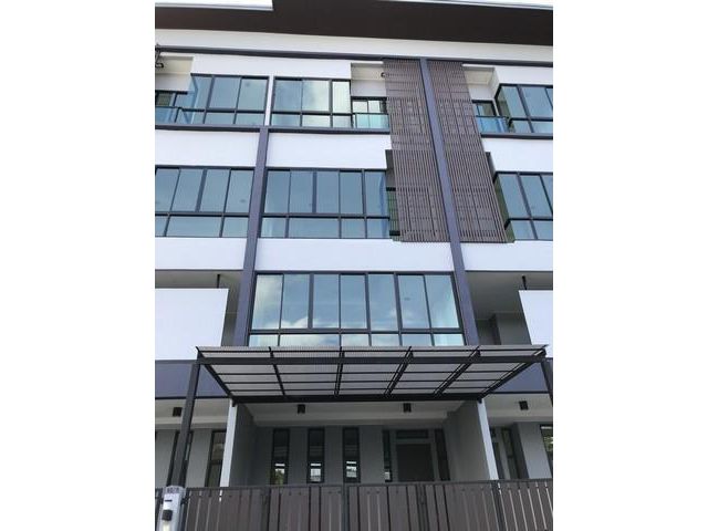 ขายทาวน์โฮม 4 ชั้น โครงการ เมโทรไลฟ์ ลาดพร้าว 91