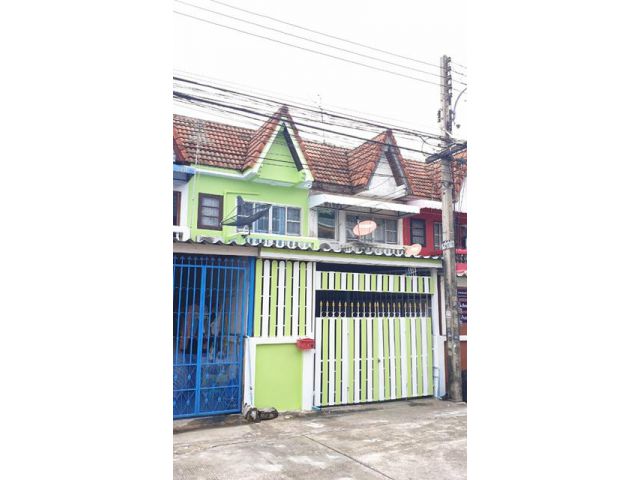 เปิดซิงสด!แม็คโครฟู้ด 2 ชั้น ลำลูกกาคลอง2 20ตรว.