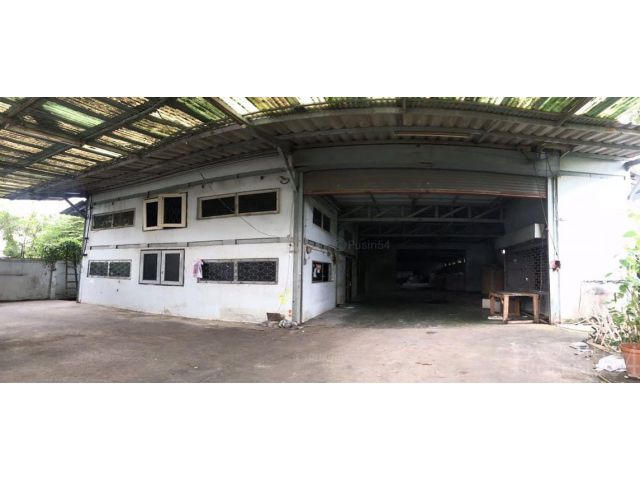 ขายโรงงาน 204วา เดินทางง่าย ใกล้ 3 เส้นหลัก สาย3 , สาย4 , เพชรเกษม พื้นที่ใช้สอยเพิ่มขึ้น สะดวกขนของขึ้นชั้น2