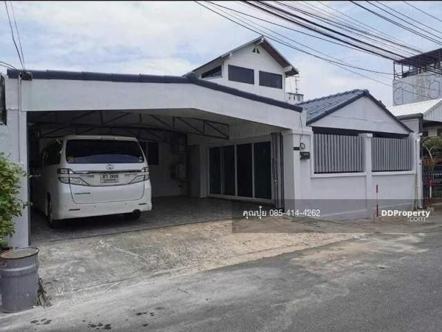 เช่า บ้านเดี่ยว หมู่บ้านมณียา ถ.ประดิษฐ์มนูธรรม (เลียบทางด่วนรามอินทรา-อาจณรงค์)