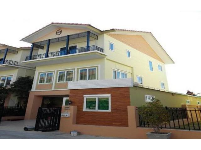 ขายโฮมออฟฟิศ 3 ชั้น นนทบุรี  ใกล้ MRTบางรักน้อย