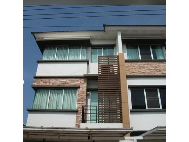 ให้เช่าและขาย ทาวน์โฮม 3ชั้น ทาวน์พลัส พระราม9