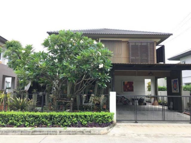 ขาย บ้านเดี่ยว โครงการ มัณฑนา เลค วัชรพล ตกแต่งสวยพร้อมอยู่