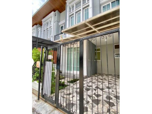 ให้เช่าทาวน์โฮม 2 ชั้น โกลด์เด้นท์ทาวน์ สวนหลวง