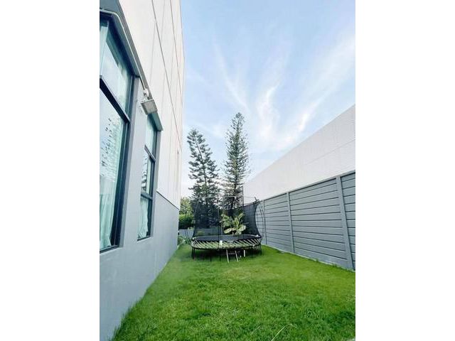 ขาย ทาวน์โฮม Arden Phattanakarn