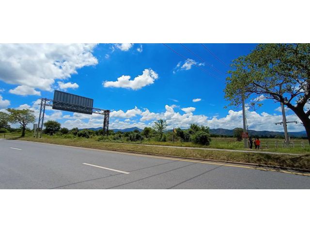 PR928ขายที่ดินแปลงใหญ่ โฉนดเดียว  ติดถนนบายพาส 122 ไร่เศษ นครนายก
