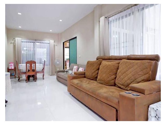 ขายบ้าน ม. เดอะ เซนโทร วัชรพล(AOL-F81-2109004680)