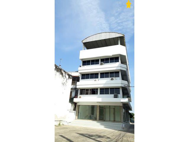 อาคารให้เช่า อ่อนนุช19 ราคาถูก 4ชั้น 650ตรม