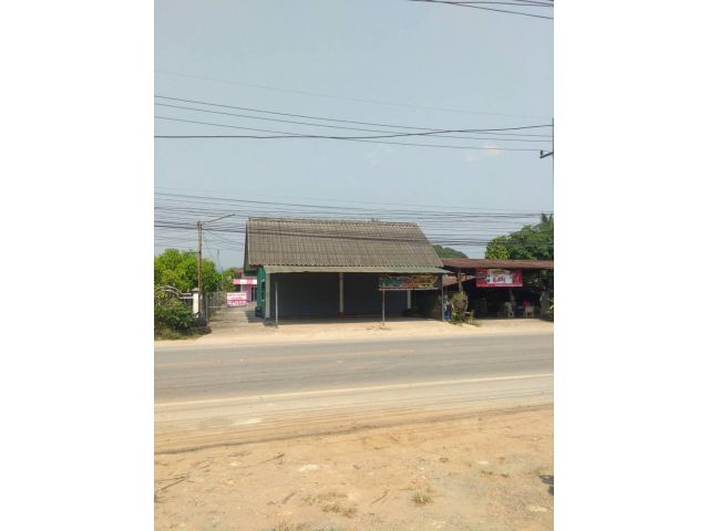 ขายที่ดินทำเลดีพร้อมบ้าน2หลังเนื้อที่1งาน54ตรว
