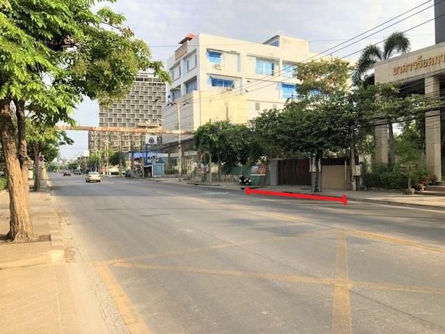 PK ขายด่วนที่ดิน ติดถนนใหญ่ 94.7 ตร.ว ถนนประชาอุทิศ เหม่งจ๋าย ใกล้โรงเรียน นานาชาติ Regent’s International เดินทางสะดวกอ
