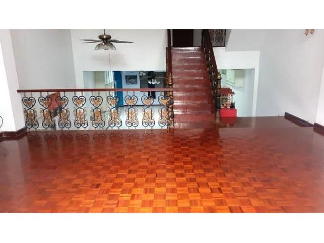 ให้เช่าทาวน์โฮม 4 ชั้น 350 ตรม. ถนนสุทธิสาร