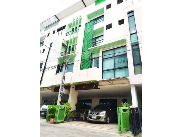 4ชั้น 22 ตรว.ก 5.5 ม. อ่อนนุช 63-71 3คัน 4นอน