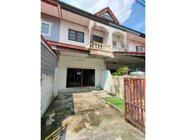 ให้เช่าทาวน์โฮม2 ชั้น หมู่บ้านซื่อตรง รัตนาธิเบศร์