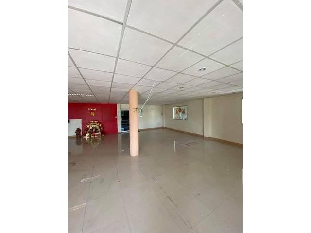 โกดัง 2ไร่ ปากซอยพันท้ายนรสิงห์ สมุทรสาคร