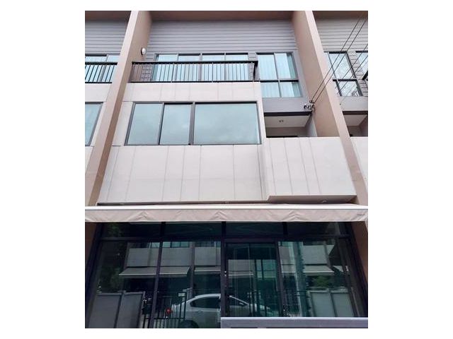 ขายทาวน์เฮ้าส์ บ้านกลางเมือง ลาดพร้าว-เสรีไทย ซอยเสรีไทย 52 ถนนเสรีไทย เขตคันนายาว กรุงเทพมหานคร