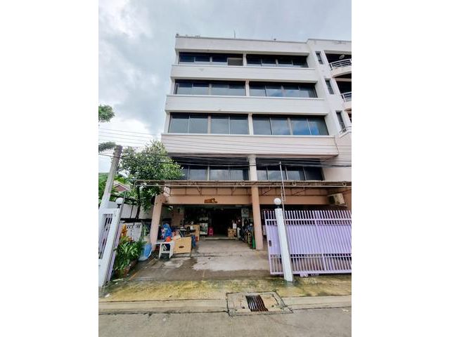 CR36ให้เช่าอาคาร 5ชั้น ถนนลาดพร้าว ใกล้MRTรัชดาภิเษก เหมาะทำสำนักงาน โกดังเก็บสินค้า 30ตรว 600ตรม