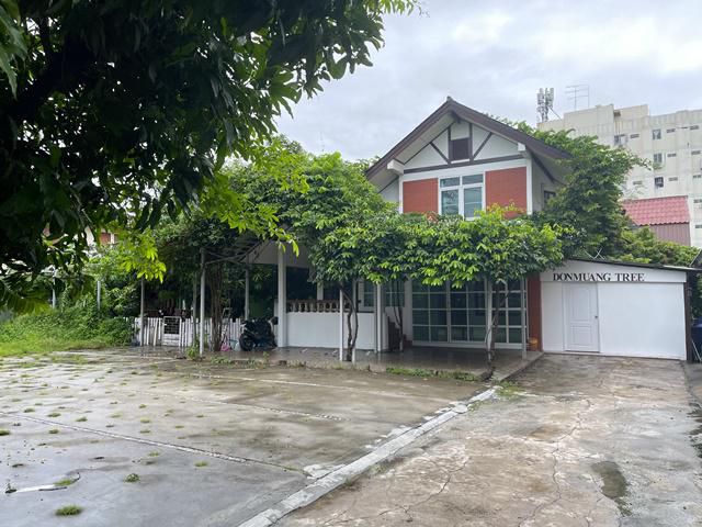 บ้านเดี่ยวใหญ่มาก ดอนเมือง!  200 ตรว. 2ชั้น 5นอน